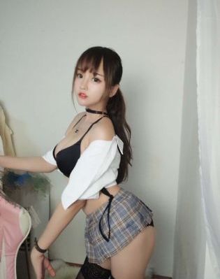 国产宝马x52021款落地价_HD超清免费观看