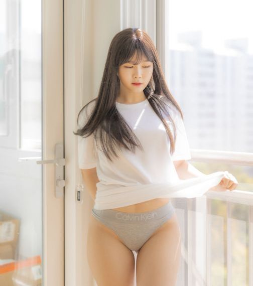 欧美复古发型视频_BD英语高清免费观看