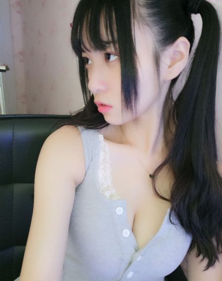 欧美小孩头像黑白图片_720电影在线观看