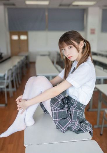 欧美安姨英文名字_剧情片日本电影免费