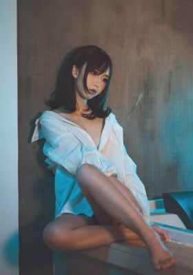国产大战萝莉_4K在线手机播放